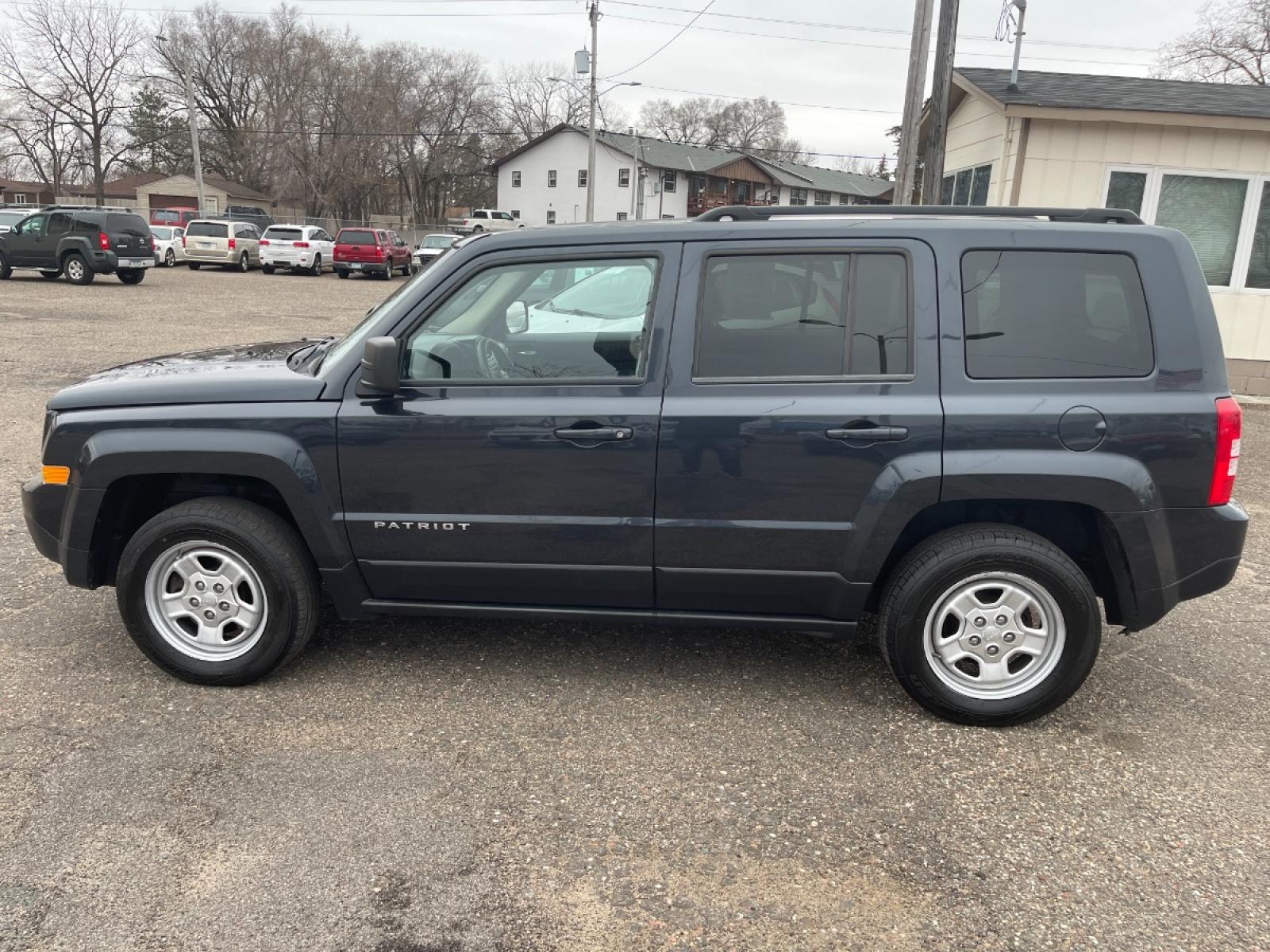 2016 Jeep Patriot Sport 4WD (1C4NJRBB3GD) with an 2.4L L4 DOHC 16V engine, AUTOMATIC transmission, located at 434 West Main Street, Anoka, MN, 55303, (763) 576-9696, 45.201759, -93.396706 - 2 OWNER / NO ACCIDENTS MULTI-POINT 