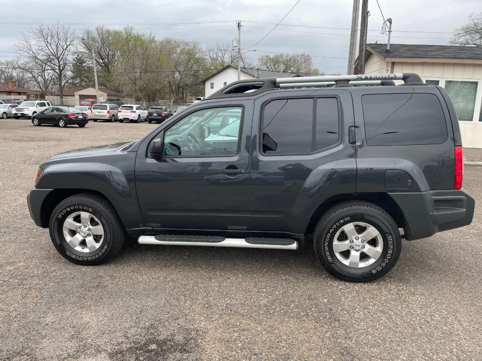 2011 GRAY /GRAY Nissan Xterra S 2WD (5N1AN0NU2BC) with an 4.0L V6 DOHC 24V engine, AUTOMATIC transmission, located at 434 West Main Street, Anoka, MN, 55303, (763) 576-9696, 45.201759, -93.396706 - 2 OWNER MULTI-POINT "PERFORMANCE" INSPECTION PERFORMED: Transmission/clutch, Engine performance, Brakes, Steering, Heater/Air Conditioning, Instruments/Controls, Headlights/fog lights, Brake/back-up lights, Interior/warning lights, Turn signals/flashers MULTI-POINT "UNDER HOOD" INSPECTION PE - Photo #7