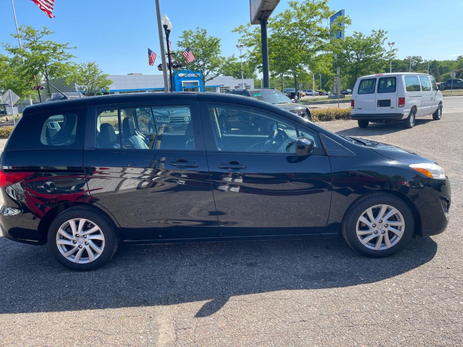 2011 Mazda MAZDA5 Sport (JM1CW2BLXC0) with an 2.5L L4 DOHC 16V engine, AUTOMATIC transmission, located at 434 West Main Street, Anoka, MN, 55303, (763) 576-9696, 45.201759, -93.396706 - MULTI-POINT 