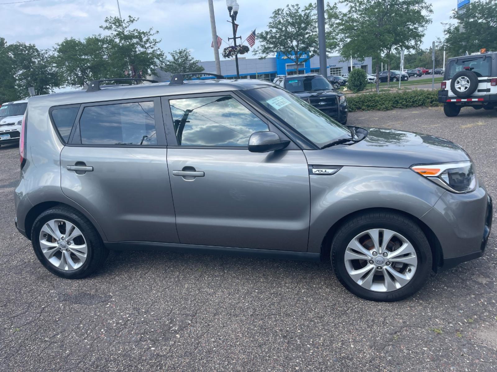2016 Kia Soul + (KNDJP3A50G7) with an 2.0L L4 DOHC 16V engine, AUTOMATIC transmission, located at 434 West Main Street, Anoka, MN, 55303, (763) 576-9696, 45.201759, -93.396706 - 2 OWNER / NO ACCIDENTS MULTI-POINT "PERFORMANCE" INSPECTION PERFORMED: Transmission/clutch, Engine performance, Brakes, Steering, Heater/Air Conditioning, Instruments/Controls, Headlights/fog lights, Brake/back-up lights, Interior/warning lights, Turn signals/flashers MULTI-POINT "UNDER HOOD" - Photo #3