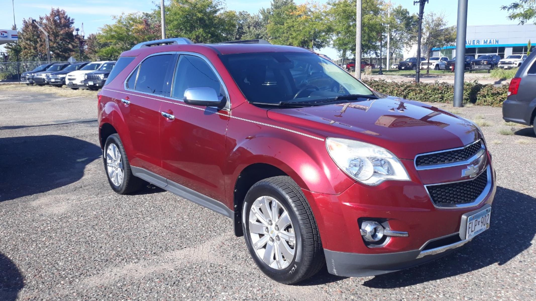 2011 /GRAY Chevrolet Equinox 2LT 2WD (2CNALPEC0B6) with an 2.4L L4 DOHC 16V engine, 6-Speed Automatic transmission, located at 434 West Main Street, Anoka, MN, 55303, (763) 576-9696, 45.201759, -93.396706 - Photo #2