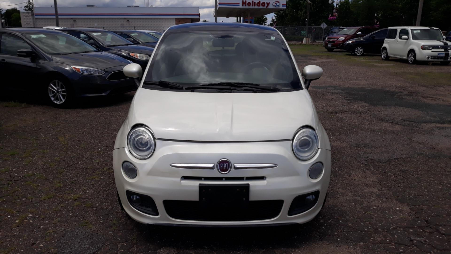 2012 WHITE /BLACK Fiat 500 (3C3CFFBR3CT) with an 1.4 engine, 5 SPEED MANUAL transmission, located at 434 West Main Street, Anoka, MN, 55303, (763) 576-9696, 45.201759, -93.396706 - 2012 FIAT 500, 3DOOR HATCHBACK, 141,024 MILES, 5 SPEED MANUAL TRANSMITION. Air Conditioning; Power Windows; Power Locks; Power Steering; Tilt Wheel; AM/FM CD/MP3; Satellite; Immobilizer; Keyless Entry; Daytime Running Lights; Dual Front Airbags; Side Airbags; Head Airbags; Rear Head Airbags; Active - Photo#1