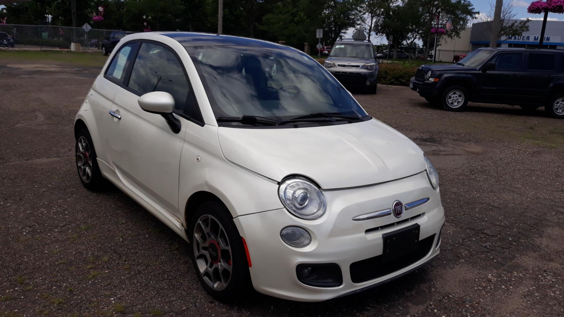 2012 WHITE /BLACK Fiat 500 (3C3CFFBR3CT) with an 1.4 engine, 5 SPEED MANUAL transmission, located at 434 West Main Street, Anoka, MN, 55303, (763) 576-9696, 45.201759, -93.396706 - 2012 FIAT 500, 3DOOR HATCHBACK, 141,024 MILES, 5 SPEED MANUAL TRANSMITION. Air Conditioning; Power Windows; Power Locks; Power Steering; Tilt Wheel; AM/FM CD/MP3; Satellite; Immobilizer; Keyless Entry; Daytime Running Lights; Dual Front Airbags; Side Airbags; Head Airbags; Rear Head Airbags; Active - Photo#2