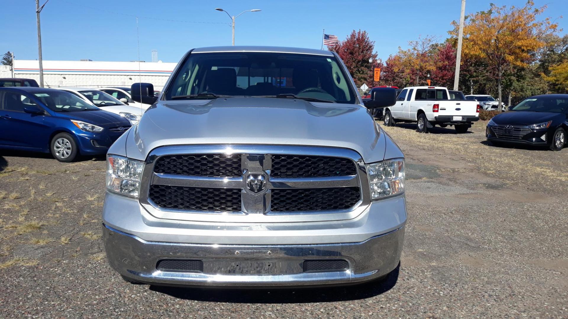 2017 SILVER /GRAY RAM 1500 SLT Quad Cab 4WD (1C6RR7GG1HS) with an 3.6L V6 DOHC 24V FFV engine, 8A transmission, located at 434 West Main Street, Anoka, MN, 55303, (763) 576-9696, 45.201759, -93.396706 - 2017 DODGE 1500 SLT 4X4, 4 DOOR 3.6 V6. SUPER CLEAN WITH POWER REAR WINDOW Air Conditioning; Power Windows; Power Locks; Power Steering; Tilt Wheel; AM/FM CD/MP3; Satellite; AM/FM CD/DVD; Sentry Key; Keyless Entry; Available; Dual Air Bags Front and Sides; Active Belts; Extended Cab; Regular Bed; A - Photo#1