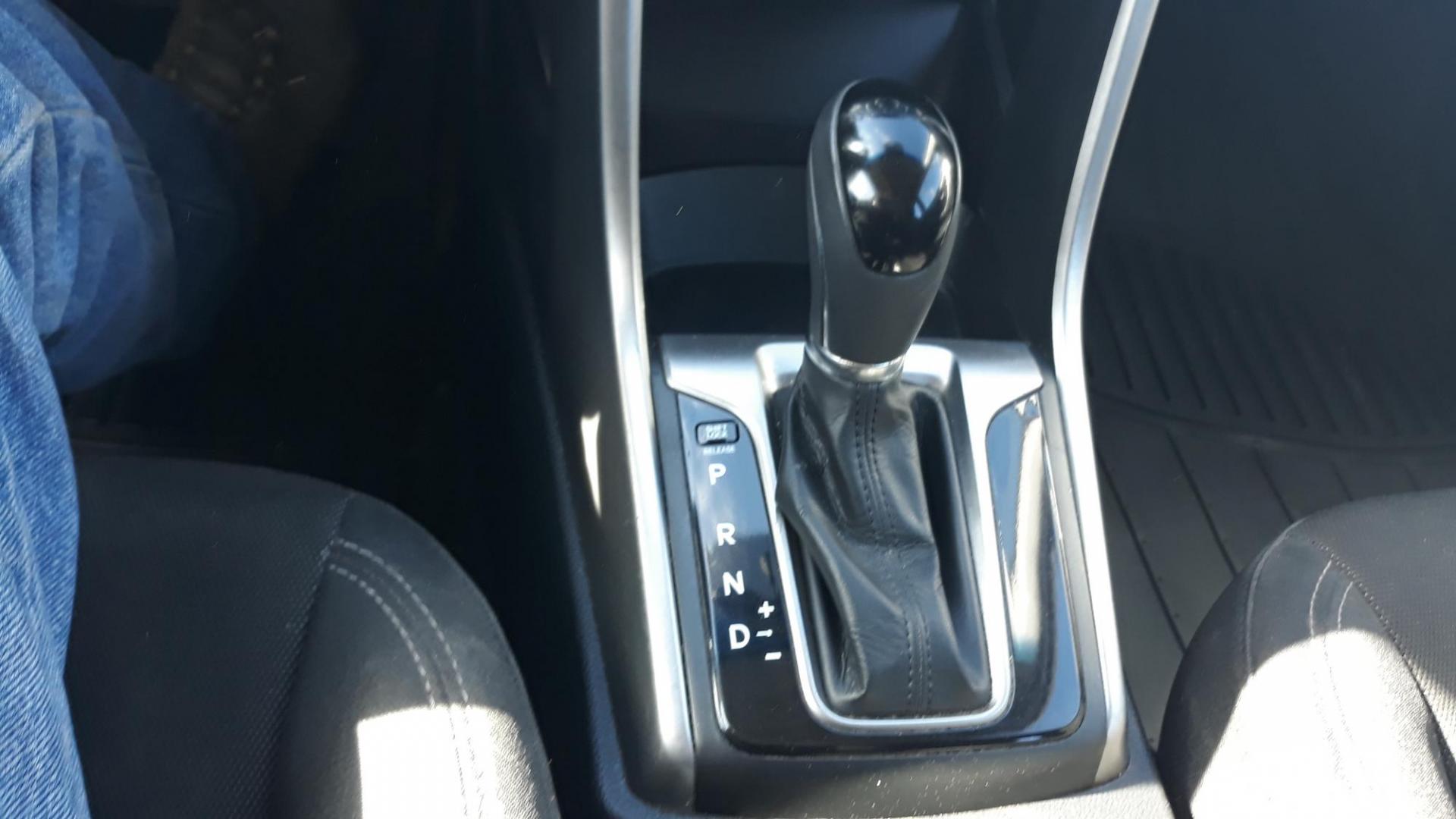 2014 SILVER /BLACK Hyundai Elantra GT A/T (KMHD35LH1EU) with an 2.0L L4 16V DOHC engine, 6-Speed Automatic transmission, located at 434 West Main Street, Anoka, MN, 55303, (763) 576-9696, 45.201759, -93.396706 - Photo#11